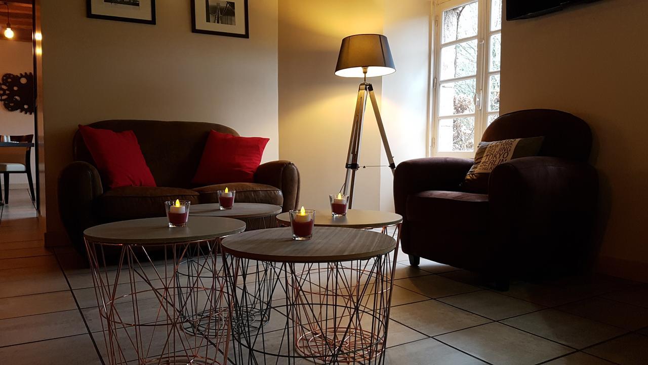 Le Manoir Du Rodoir Hotel Ла Рош-Бернар Екстериор снимка